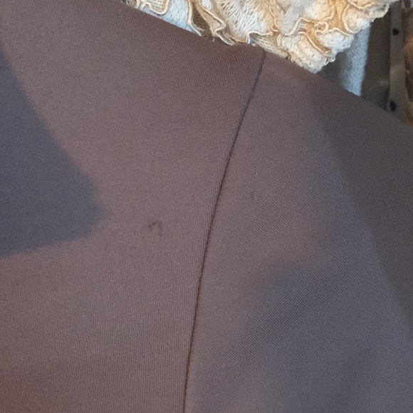 Balance pullover - Picture 3 of 3